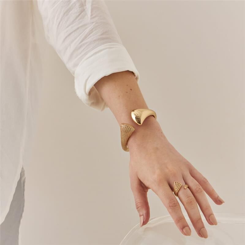 18kt Yellow Gold Plated Cubic Zirconia Open Cuff Bracelet