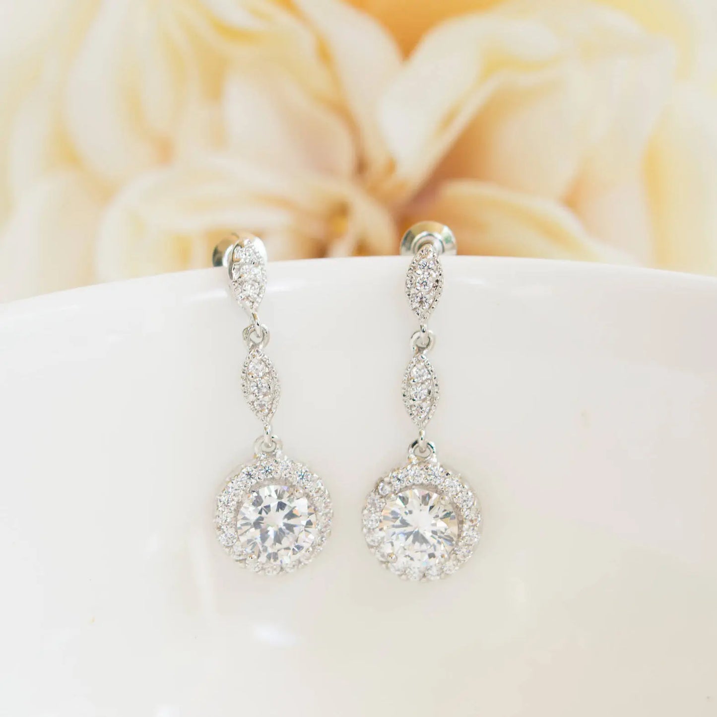 Emerald Earrings | Bridesmaid Gifts | Bridesmaid Earrings | Bridal Earring | Bridesmaid Jewelry | Wedding Jewelry | Dangle Earrings