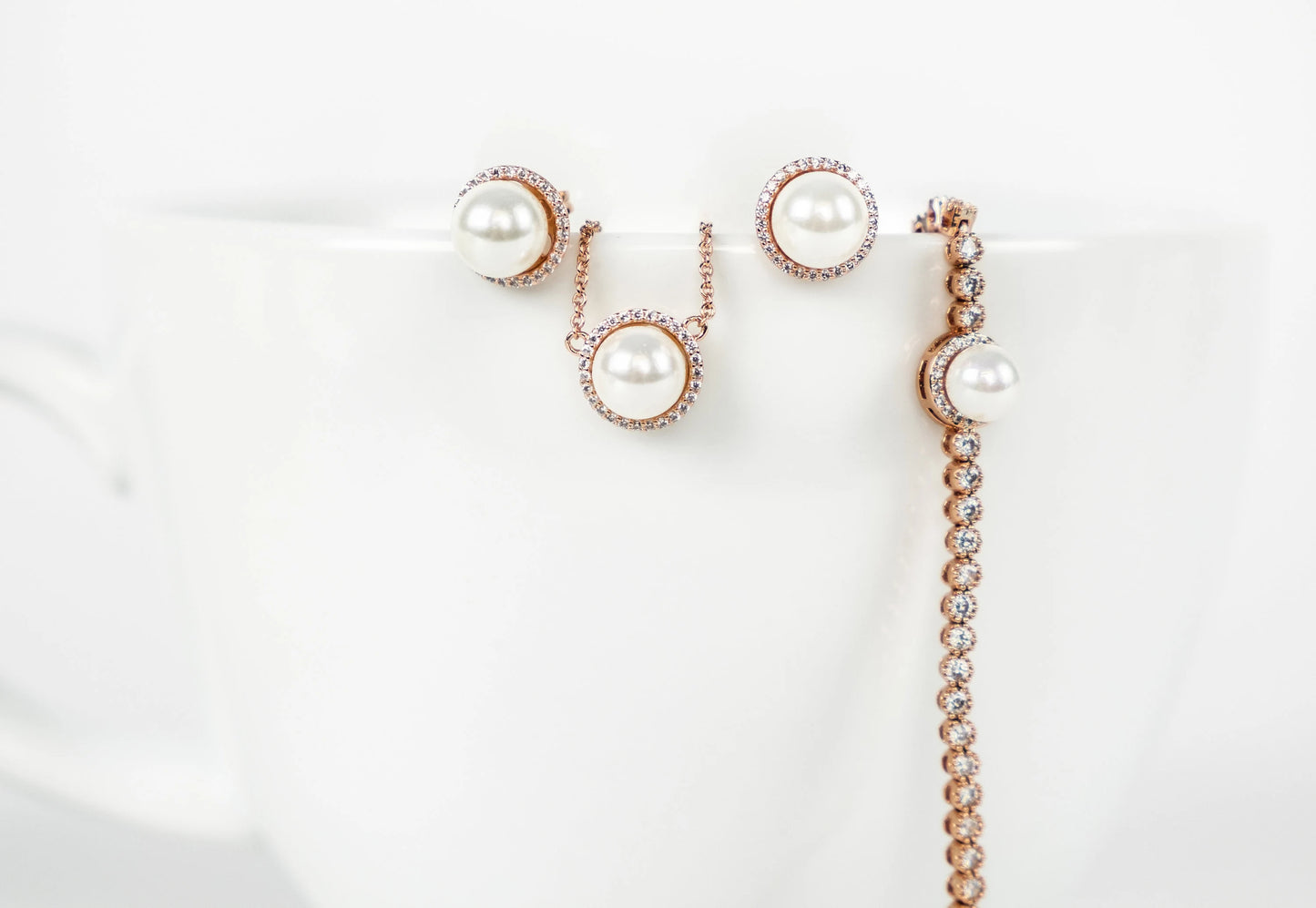 Rose Gold Pearl Wedding Jewelry | Pearl Bridal Jewelry | Pearl Bridesmaid Sets | Pearl Necklaces | Pearl Earrings | Pearl Bridal Sets