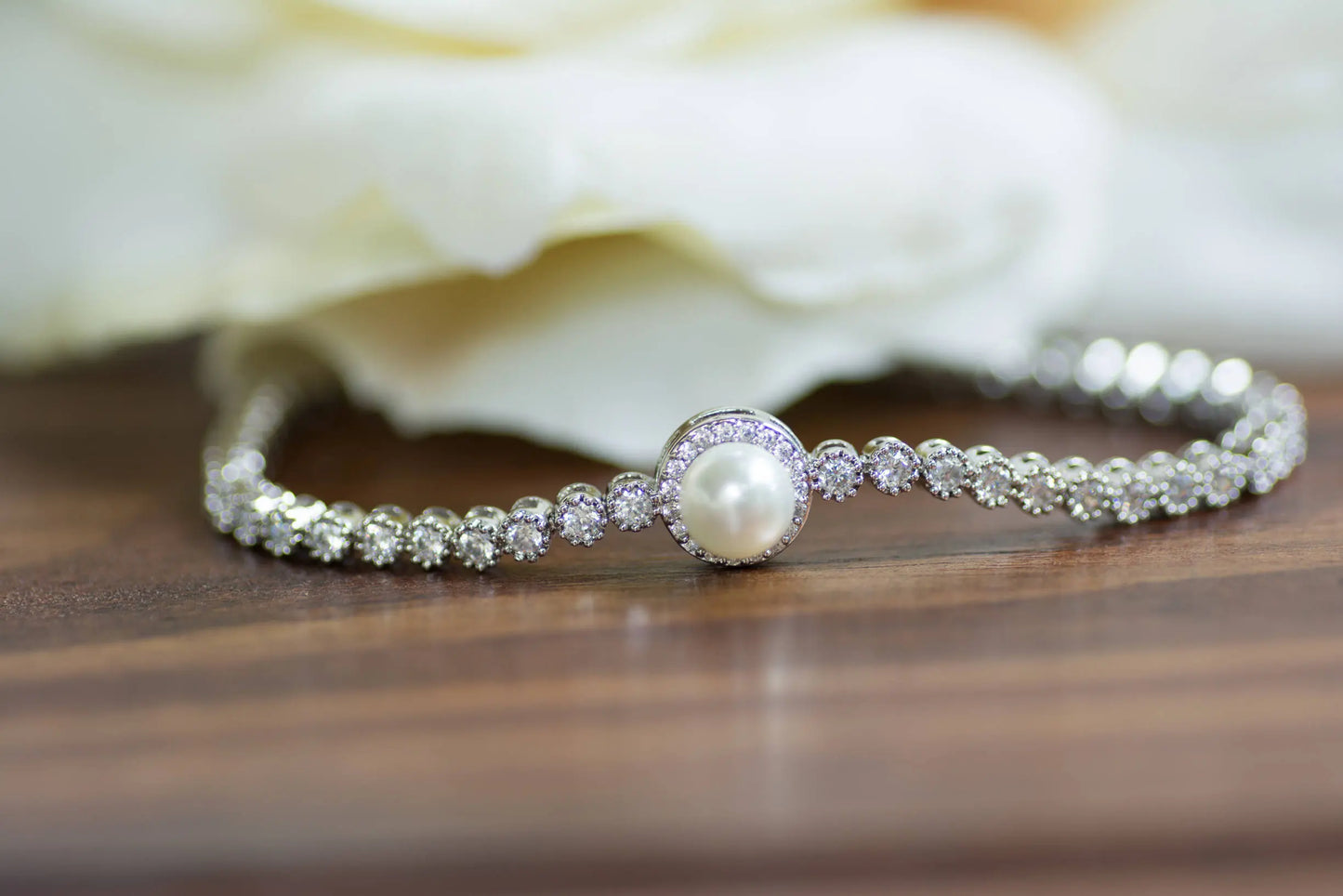 Rose Gold Pearl Wedding Jewelry | Pearl Bridal Jewelry | Pearl Bridesmaid Sets | Pearl Necklaces | Pearl Earrings | Pearl Bridal Sets