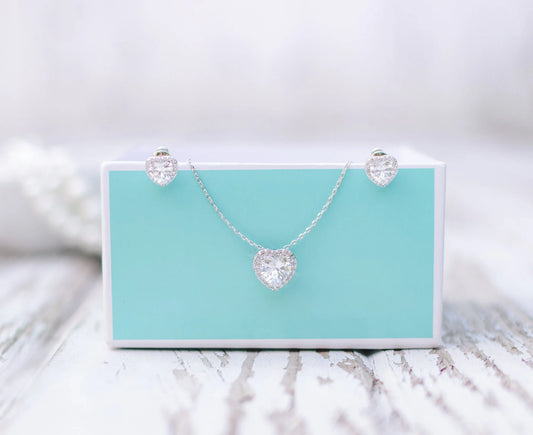Heart Jewelry, Heart Earrings, Heart Pendant, Earring & Pendant Bridesmaid Set, Mom jewelry, Mother's Day Gift, Mom Necklace