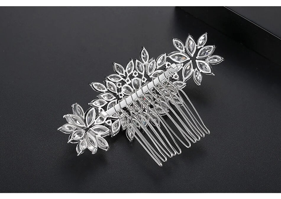 Crystal Bridal Comb Hairpiece | Bridal Crystal Hair Accessory | Floral Crystal Wedding Comb for Brides | Silver Crystal Bridal Headpiece